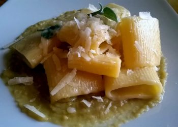 paccheri burro e salvia con crema di ceci ultima paccheri burro e salvia con crema di ceci