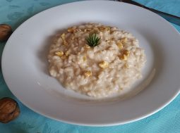 risotto noci  e stracchino