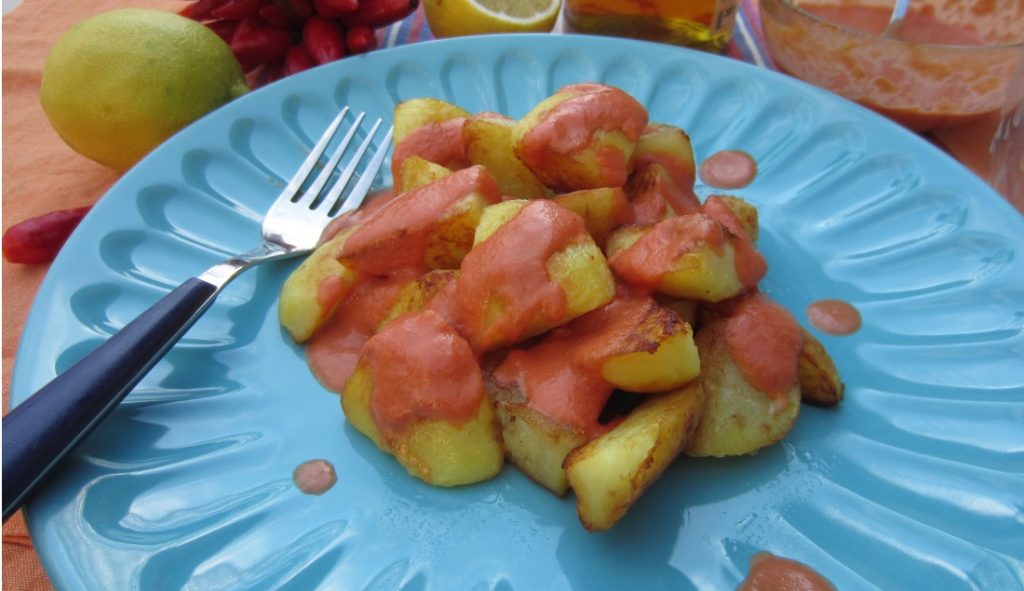 Patatas bravas ricetta spagnola