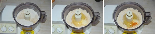Aggiungete ancora nel mixer la farina, gli albumi d’uovo e la scorza di arancia grattugiata, quindi riprendete ad impastare. Questa volta potrete azionare il mixer normalmente.