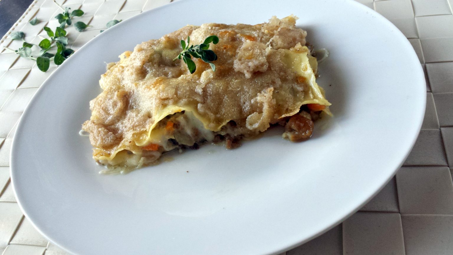 Lasagne con ragù bianco e porcini al profumo di tartufo Ricette