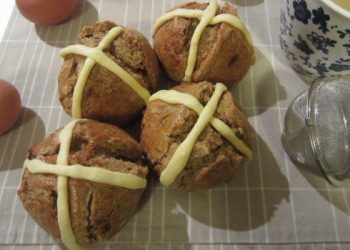 Impiattamento finale: Hot cross buns