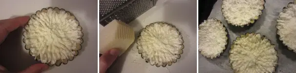 Cospargete le tartellette con il pecorino grattugiato e poco pepe, quindi disponetele sulla teglia. Infornate a 190 gradi per circa 20-25 minuti.