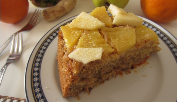 Ed ecco il plumcake integrale con frutta e zenzero pronto per essere gustato.