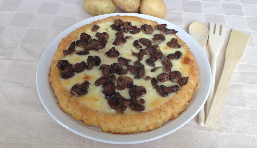 torta di patate con funghi e formaggio