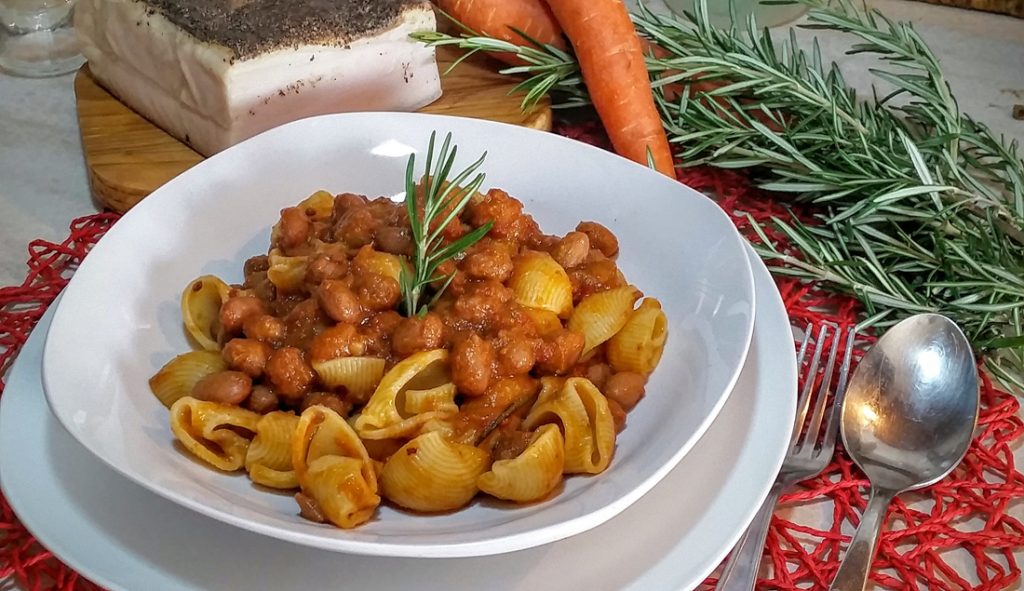 Impiattamento finale: ragù di fagioli borlotti