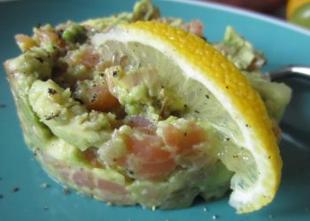 Tartara di salmone ed avocado fresco