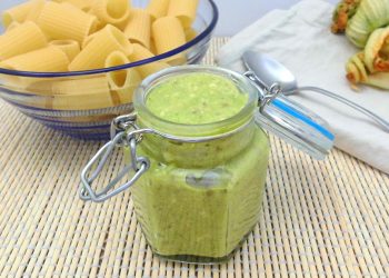 ricetta pesto di zucchine con bimby