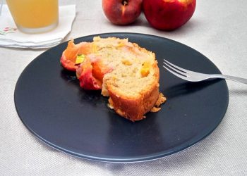 plumcake alle pesche vegan ricetta