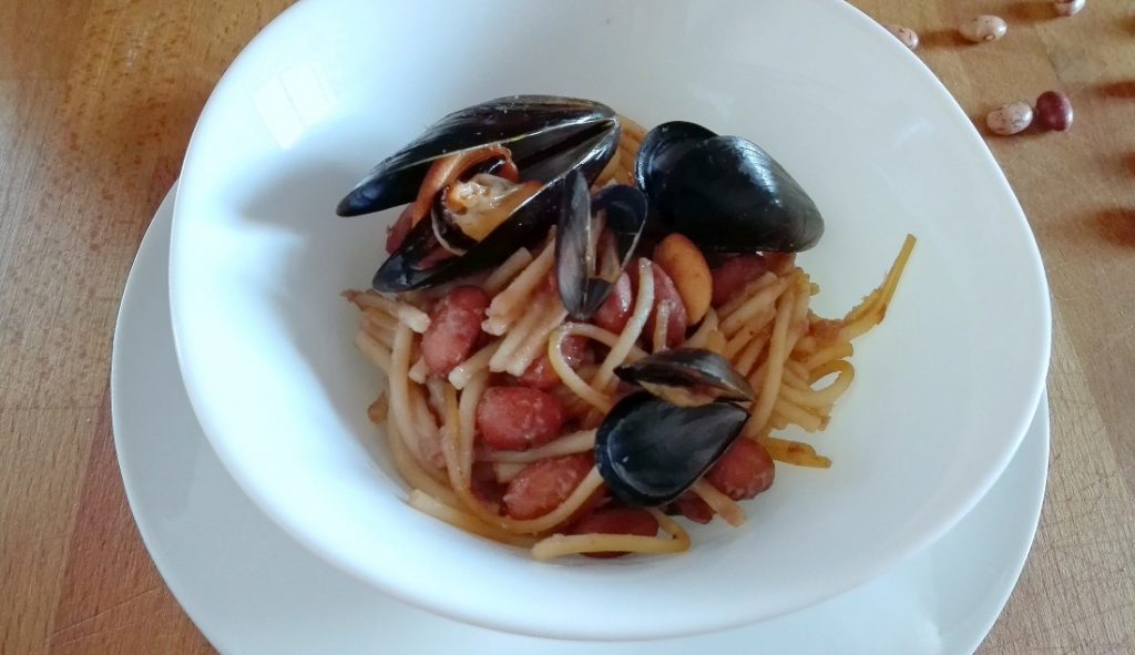 pasta e fagioli con le cozze