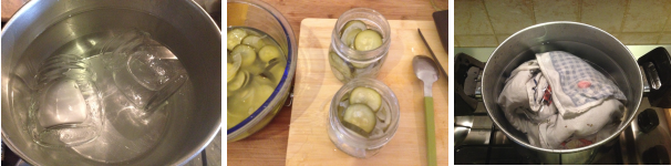 Dovete poi procedere con la sterilizzazione dei vasetti, operazione molto importante che va eseguita con cura. Prendete i vasetti metteteli in una pentola con acqua fredda e fateli bollire per 30 minuti. Poi tirateli fuori dall’acqua, riempiteli con le zucchine ed il loro liquido di cottura, chiudeteli bene con il loro tappo, avvolgeteli in un panno da cucina e fateli bollire 30 minuti. Trascorso il tempo lasciateli raffreddare così come sono nella pentola, quando li tirerete fuori vedrete che avranno formato il sottovuoto.