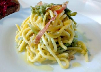 pasta con verza e speck