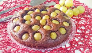 ricette dolci con la frutta torta cacao e uva