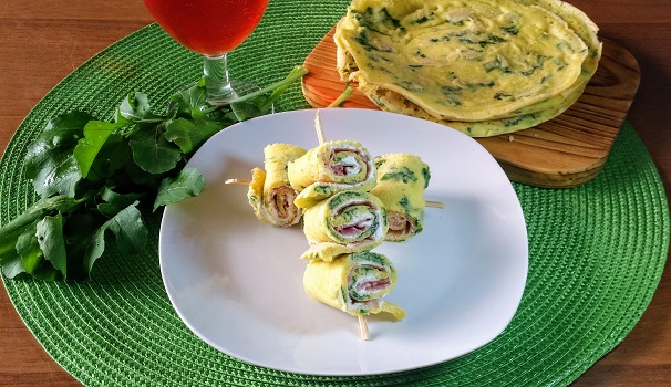 Le girelle di crespelle alla rucola sono pronte per essere servite e gustate,