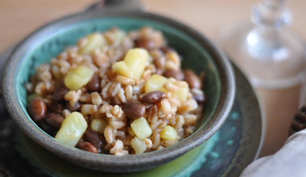 Ed ecco la nostra zuppa di farro e borlotti pronta per essere portata in tavola