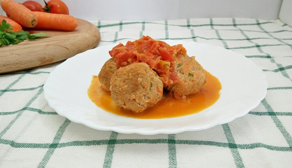 Polpette-di-quinoa-e-tacchino-al-sugo-finale