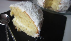 Torta al cocco ed ananas Torta al cocco ed ananas