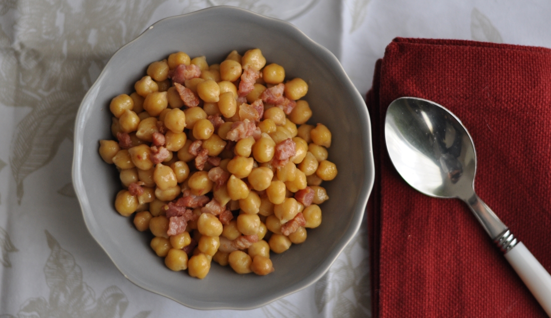 Ceci con pancetta