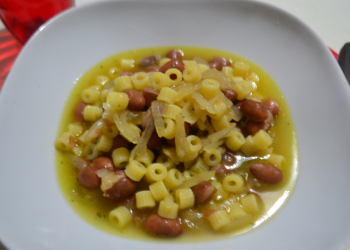 pasta e fagioli con le cipolle foto princ