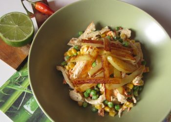 Insalata di pollo brasiliana facile