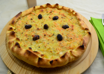 torta salata panna e salmone foto principale