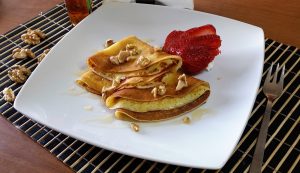 crepes con ricotta e miele Impiattamento finale: crepes con ricotta e miele