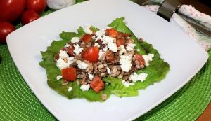 insalata fredda di legumi e cereali Impiattamento finale: insalata fredda di legumi e cereali