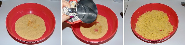 In una ciotola versate il cous cous precotto insieme allo zafferano, intanto scaldate l’acqua senza farla bollire e dopo versatela sul cous cous, mescolate e coprite, lasciandolo raddoppiare e freddare.  Una volta freddo, aiutandovi con due forchette, sgranate bene i chicchi separandoli uno ad uno.