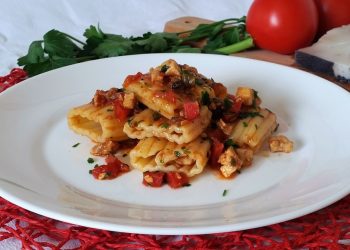 paccheri al ragù di pesce spada