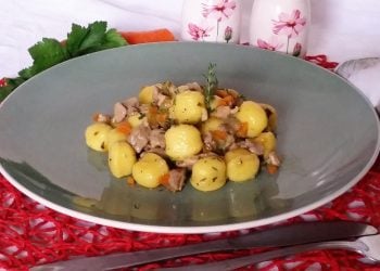 gnocchi al ragù bianco di tacchino