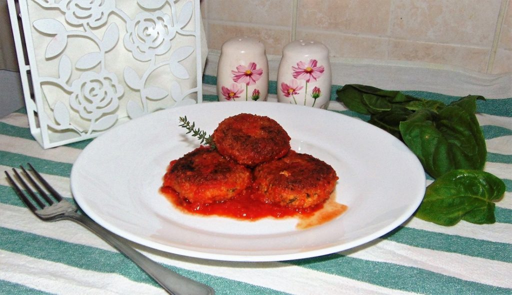 polpette ricotta e spinaci al pomodoro