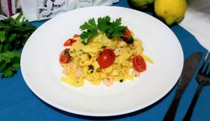 tagliatelle limone e gamberi Impiattamento finale: tagliatelle limone e gamberi