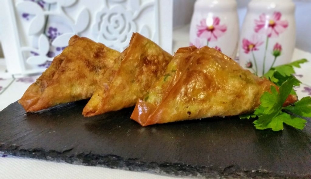 samosa di pollo