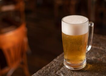 Birra, usata così fa risparmiare una fortuna