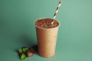 frappè Ricetta del frappè al cioccolato: semplice e senza gelato