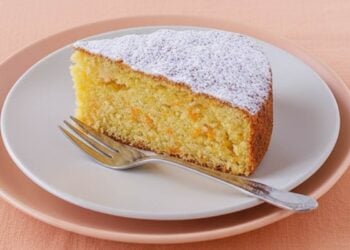 Torta di carote soffice e senza burro ricette.com