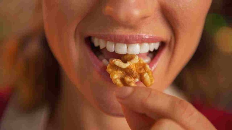 cosa succede al tuo cuore se mangi le noci ricette.com