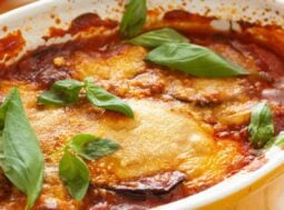 parmigiana di melanzane napoletana ricetta originale ricette.com