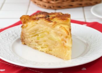 torta di mele tutta frutta poco impasto ricette.com