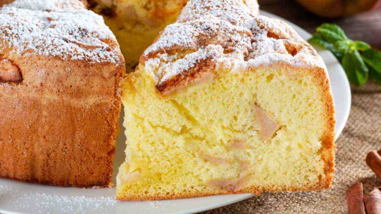 La torta di mele della nonna quella vera, deve essere alta e soffice e ...