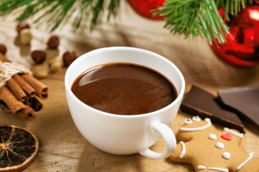 cioccolata calda senza zucchero tazza con cioccolata calda cremosa senza zucchero