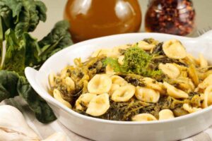 orecchiette cime di rapa pirofila di orecchiette con cime di rapa