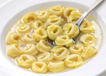 tortellini in brodo
