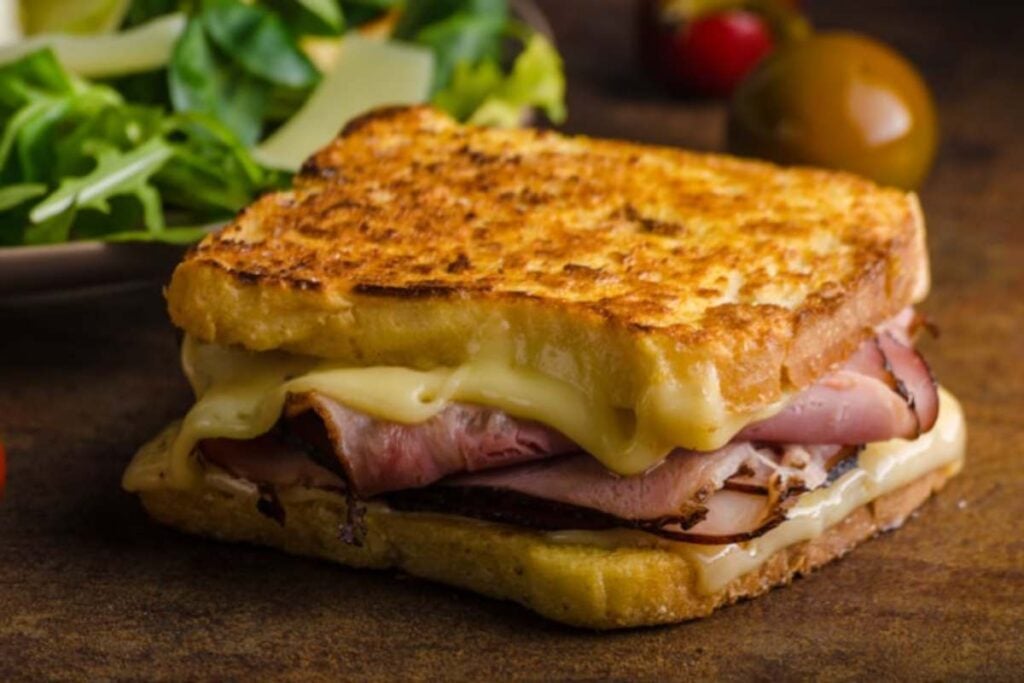 french toast salato dorato