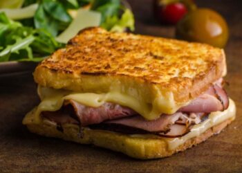 french toast salato dorato