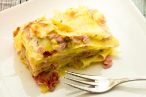 lasagna pistacchio lasagna al pistacchio con speck