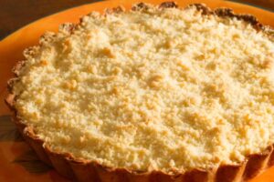 torta sbriciolata di biscotti