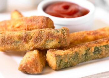 stick di zucchine impanate e fritte