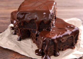 brownies con ganache al cioccolato