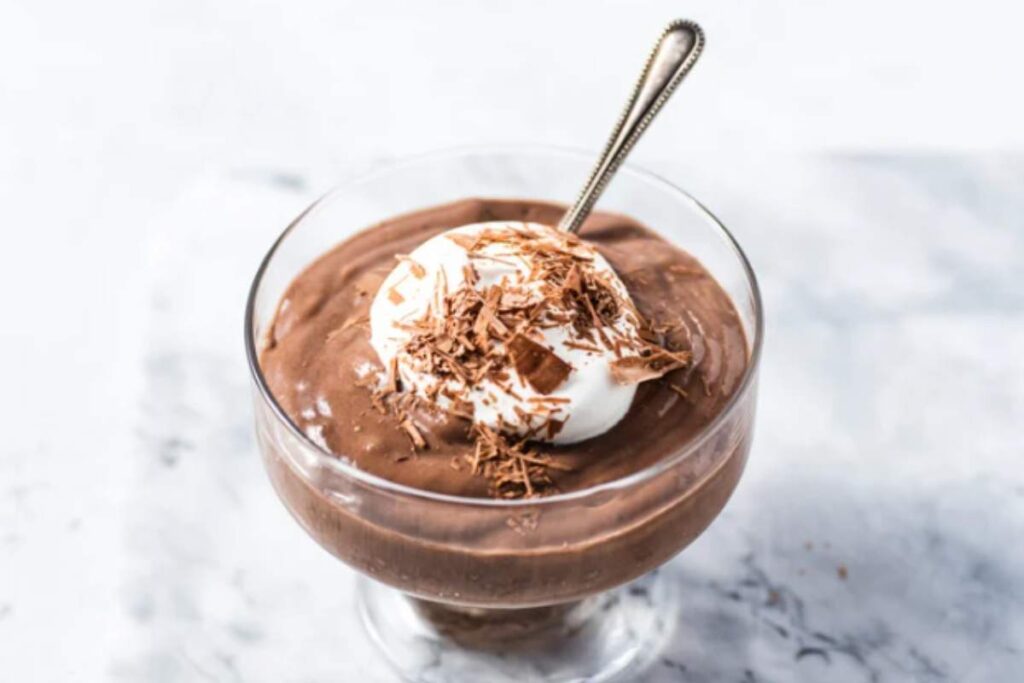 mousse al cioccolato in coppa